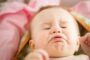 Почему новорожденный ребенок так часто чихает?